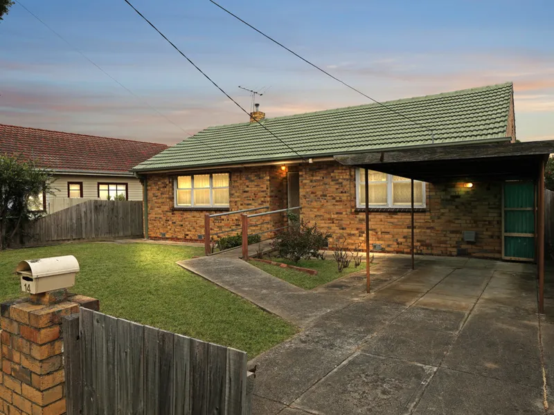 Discover timeless charm in this classic beauty!