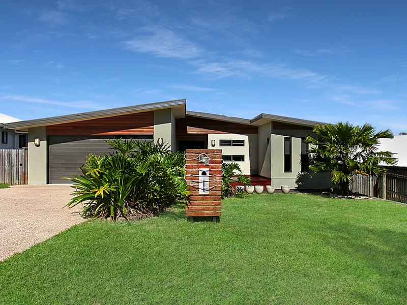 Soon to be Vacant Possession Spacious Rural View Home + Pool