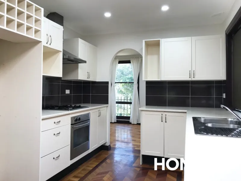 QUIET & SPACIOUS FAMILY HOUSE