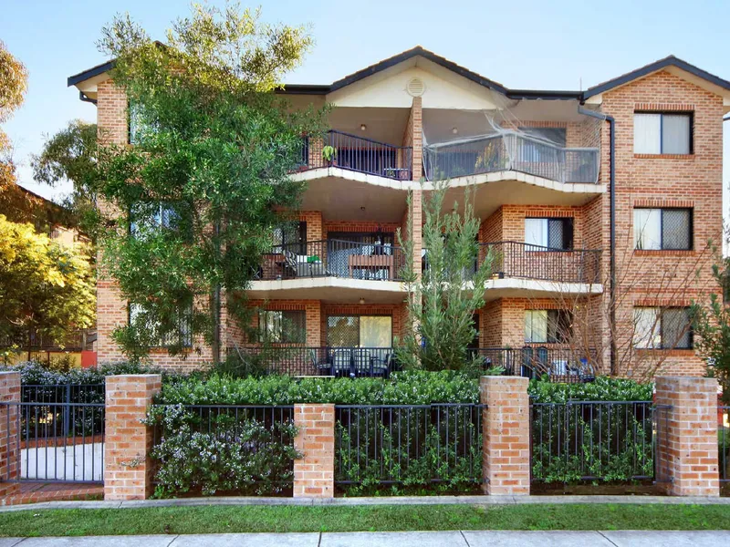 Spacious First Floor Unit