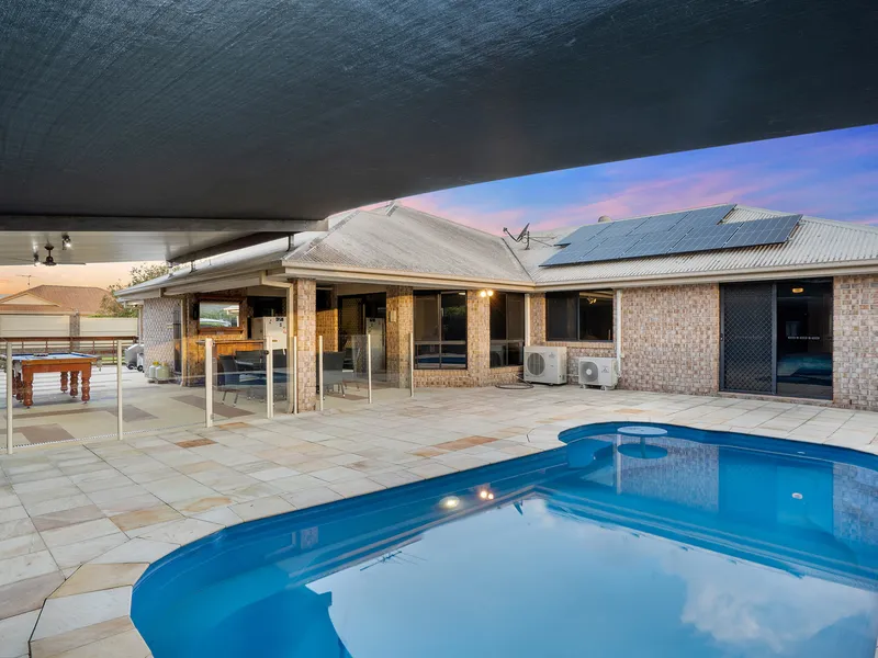 WELL POSITIONED FAMILY HOME