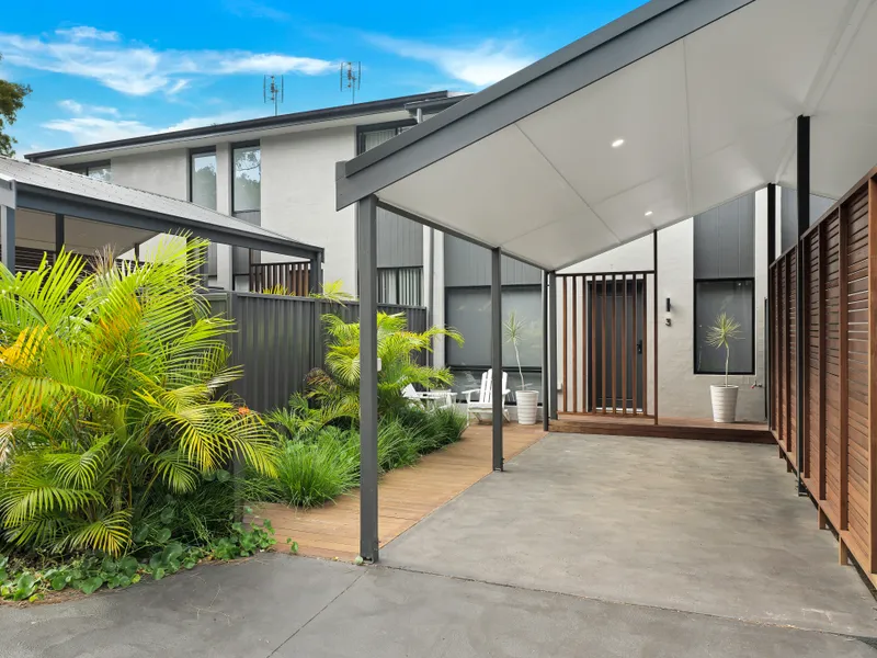 Welcome to 3/24 East Crescent