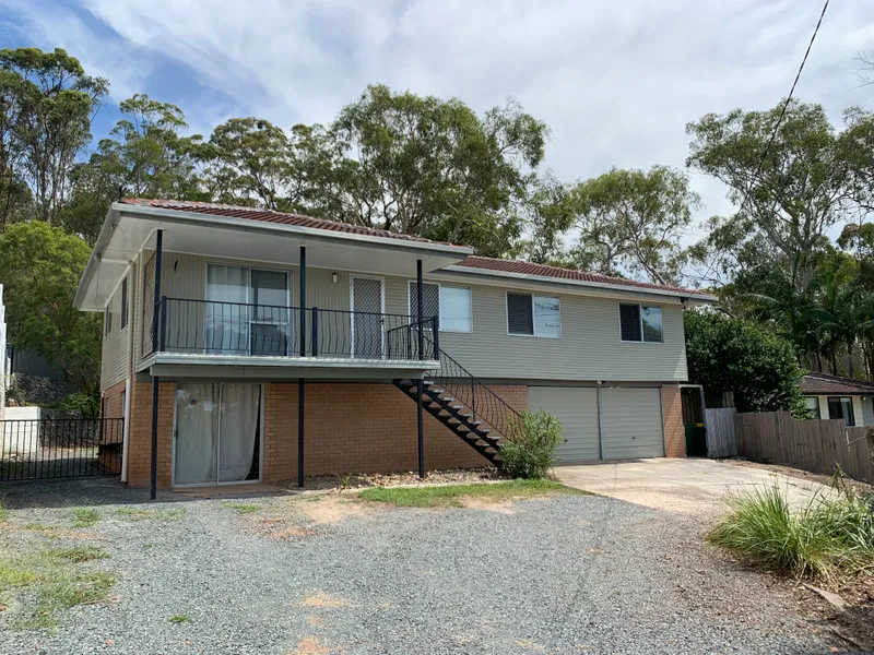 High-Set Living in Alexandra Hills!