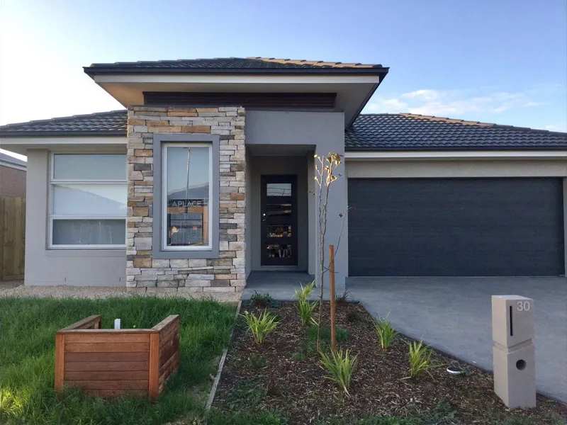 FOUR BEDROOM HOME IN CONVENIENT LOCATION