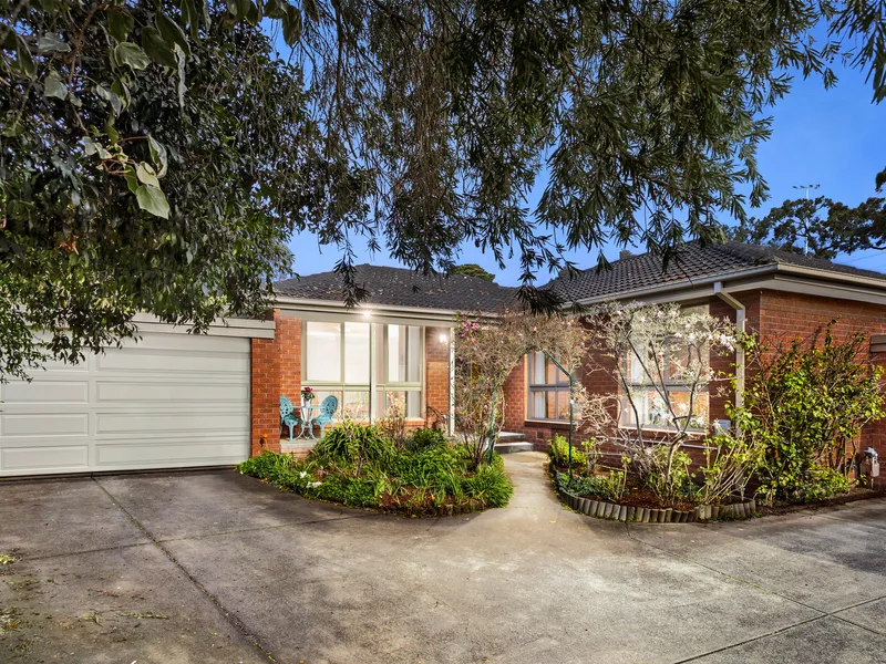 Live Comfortably in Convenient Mitcham  