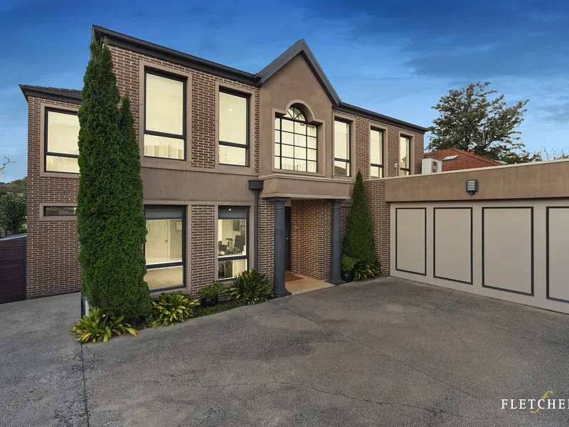 An entertainer's oasis with a perfect parkland vista 