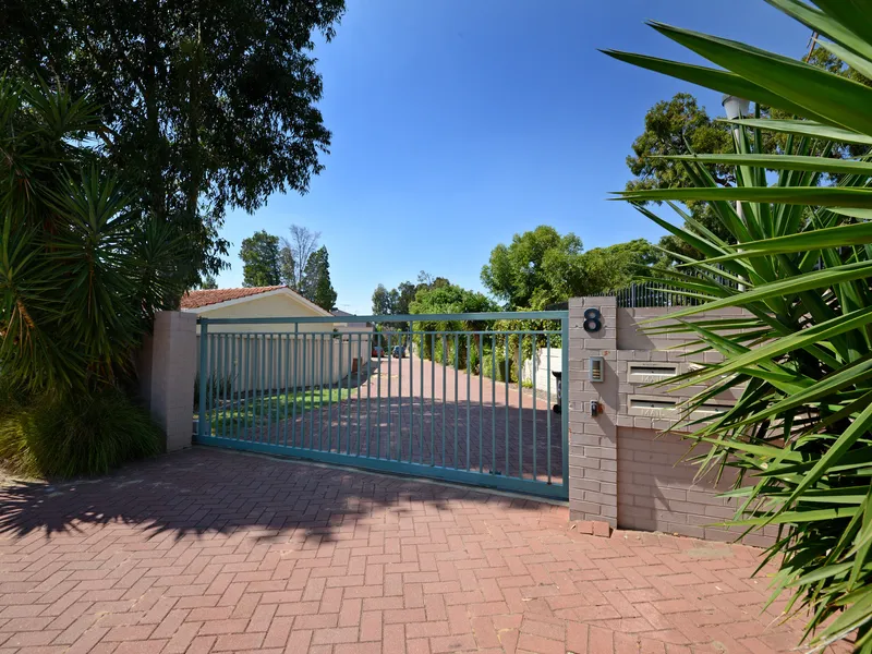 The Perfect First Home or Investment!!