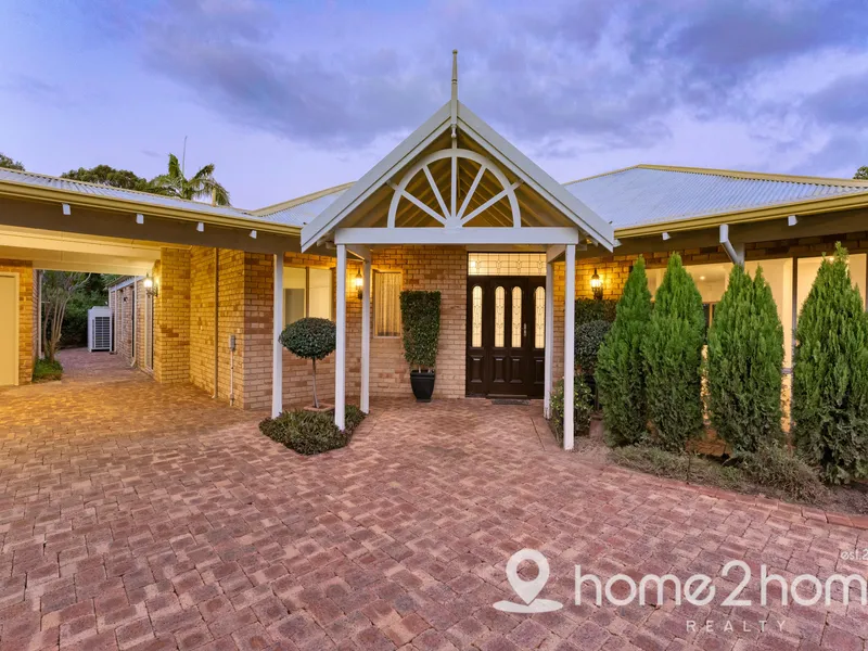 Massive Property with Parking for all the toys...