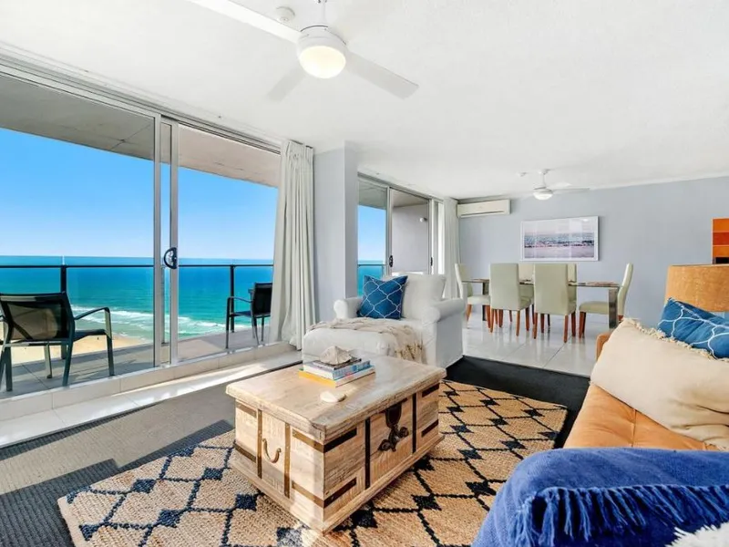 Absolute Beachfront in the heart of Surfers Paradise