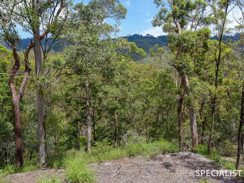listedAS - 20.11 ACRES OF PRIME HORSE RIDING/DIRT BIKE RIDING/CAMPING LAND