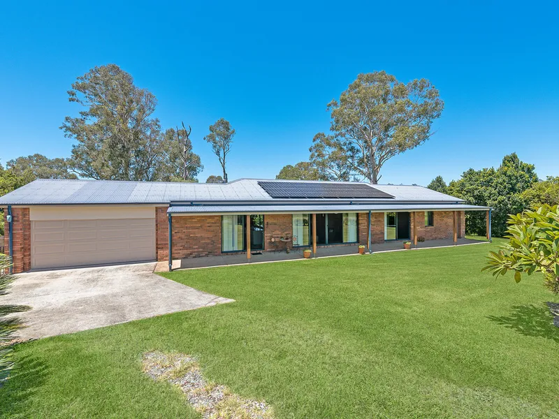 Light & Bright with Rural Views!