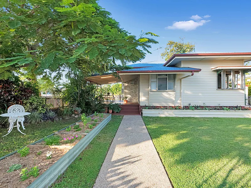 Lowest Queenslander with a SHED!