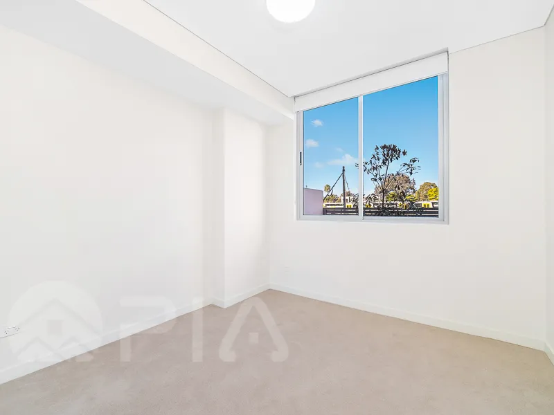 Modern 2 bedroom apartment close to amenities for lease