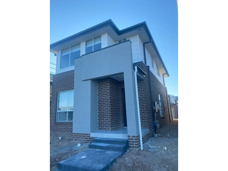 Brand New and Affordable 4Bed Family House in New Breeze Estate Bardia with Fantastic Park View