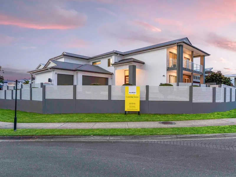 IMPRESSIVE FAMILY HOME WILL BE SOLD ON OR BEFORE AUCTION DAY