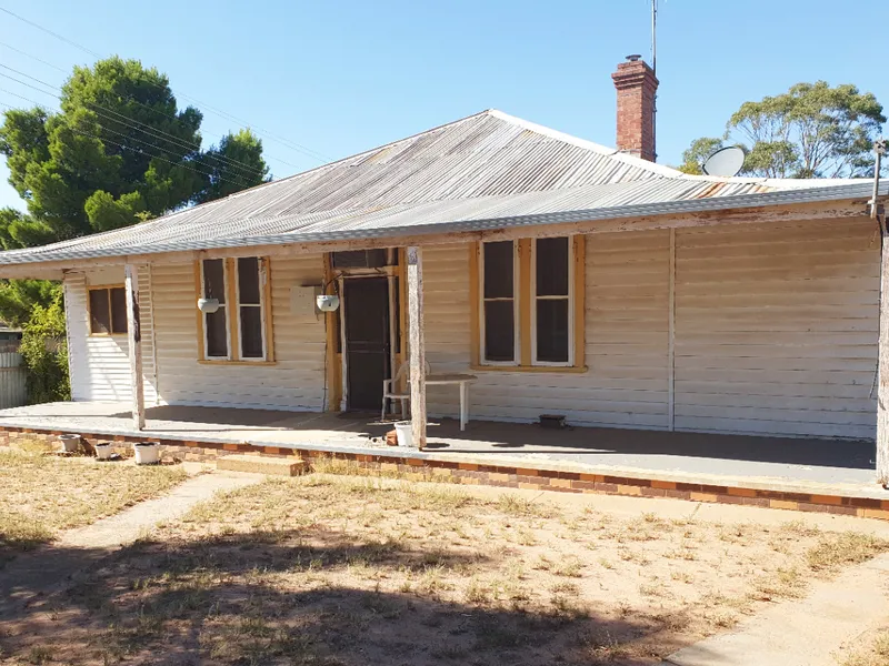 PERFECT INVESTMENT/FIRST HOME