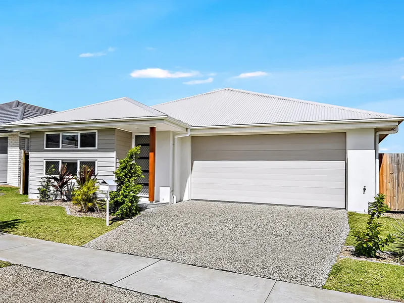 Spacious and Low Maintenance 4 bedroom home!