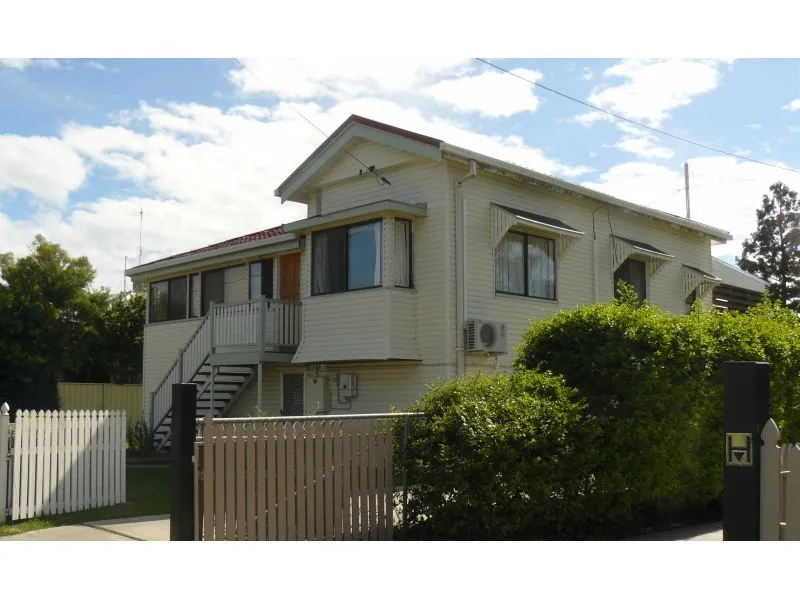 CLASSIC CHARM WITH MODERN COMFORTS ACROSS TWO LEVELS...