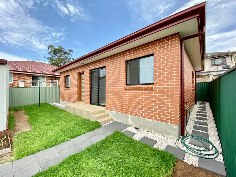 As New Two/Three Bedroom Modern Granny Flat with Floorboards and Air Con