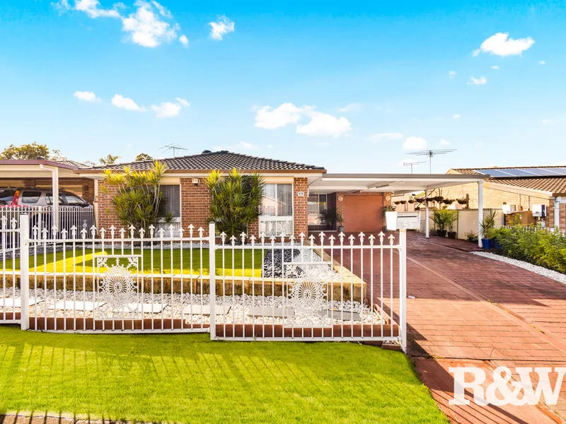 FIVE BEDROOM RENOVATED HOME IN SOUGHT AFTER SUBURB!