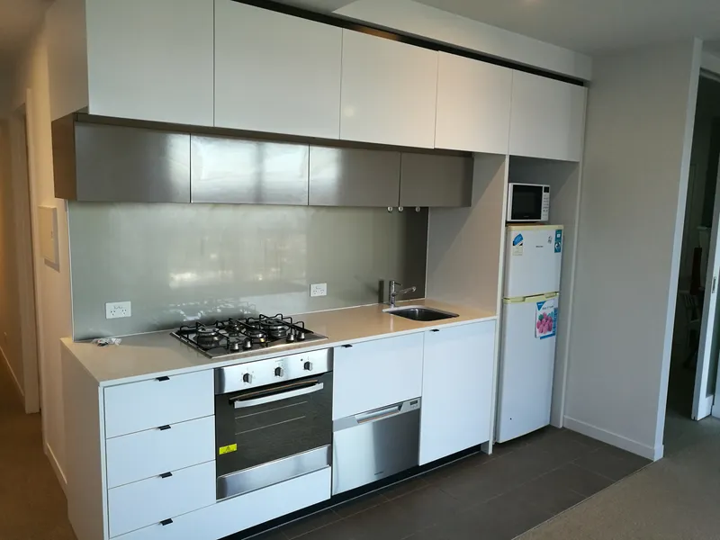 Furnished Two bedroom apartment next to RMIT!