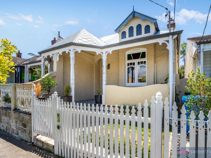 Stunning 3 bedroom semi