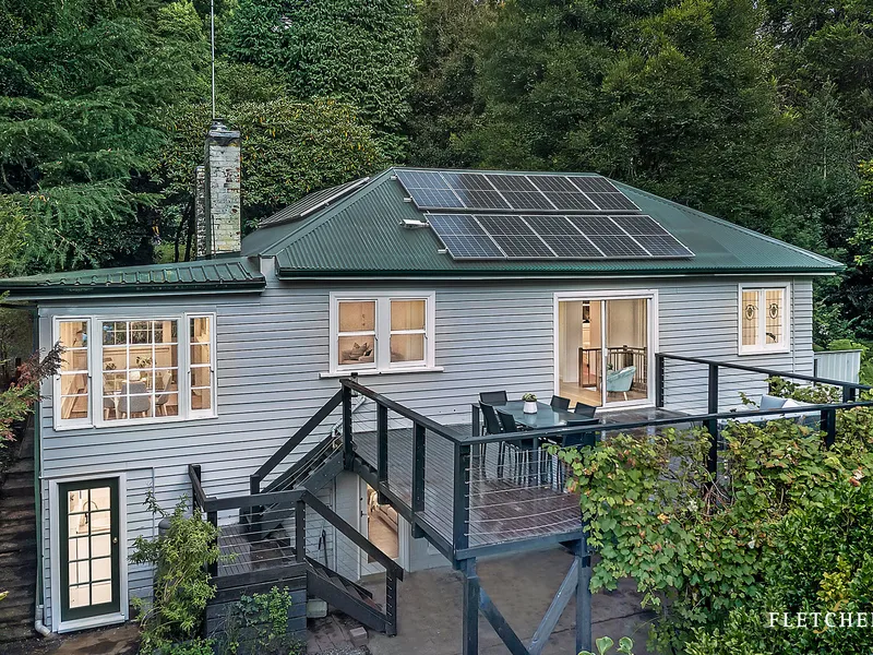 Splendid Home with Cost-Saving Solar 