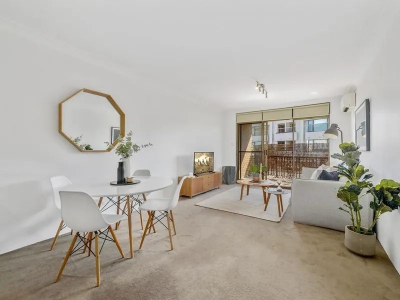 Modern & stylish apartment in ultra convenient location