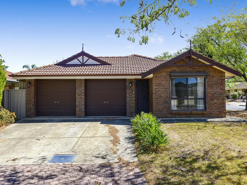 Neat and Tidy Family Home! 