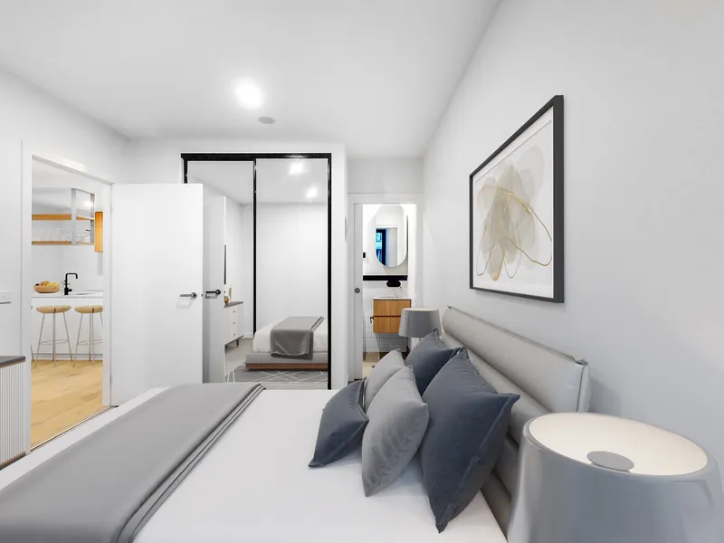 GORGEOUS 2 BEDROOM, 2 BATHROOM APARTMENT WITH NATURAL LIGHT