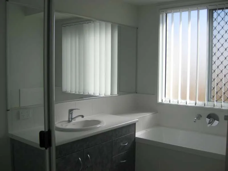 Home in quiet location