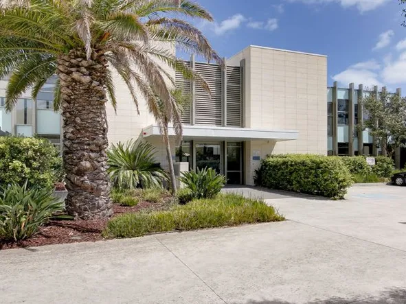 Luxury apartment fully furnished, ready for you to move straight in!