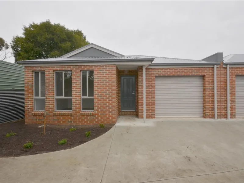 Quality built two bedroom townhouse in quiet location!