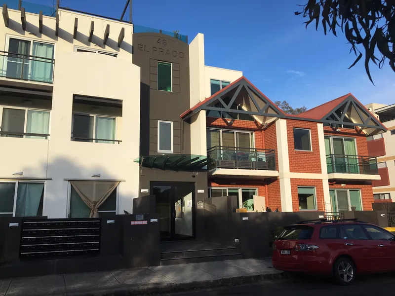 Two bedroom apartment in Brunswick West