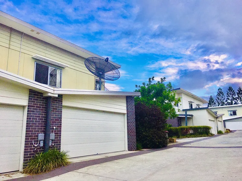 Unique village style townhouse in Calamvale