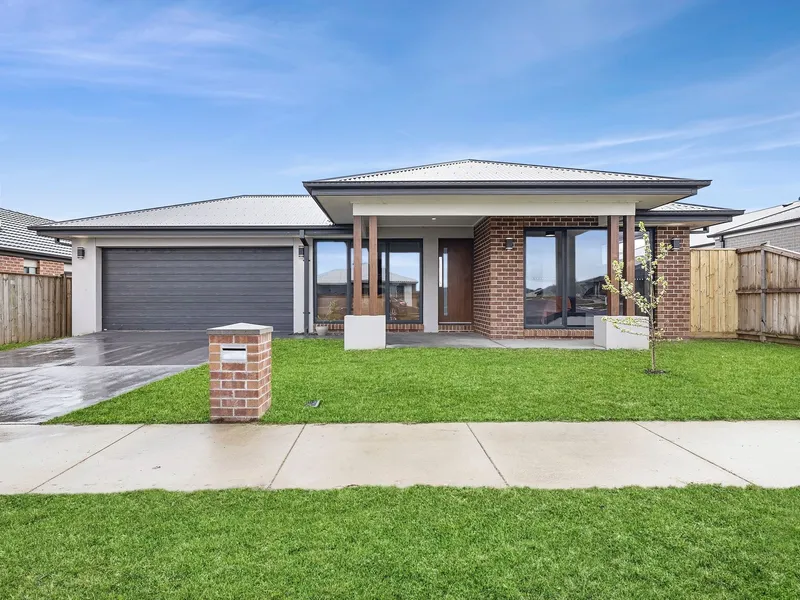 Exceptional Three Bedroom Family Home in Smythes Creek