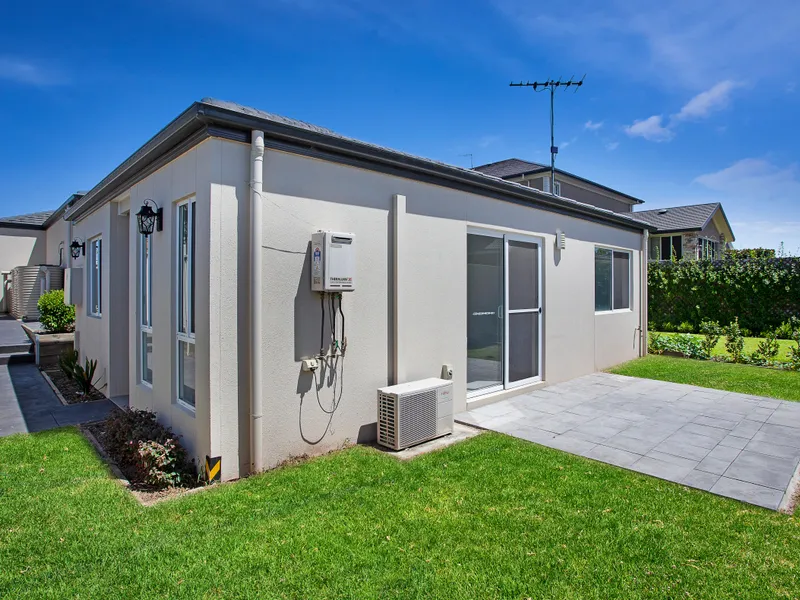 Well Presented 2 Bedroom Home
