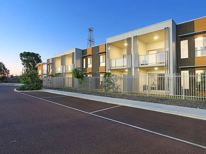 Near New - Quality Living