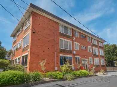 Stunning Accommodation Metres from Edinburgh Gardens