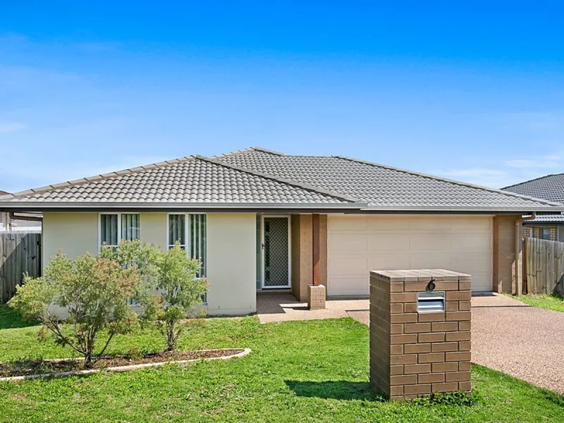 Stunning Family Home with Brilliant elevated Rural Outlook in 'Glenvale Rise Estate'