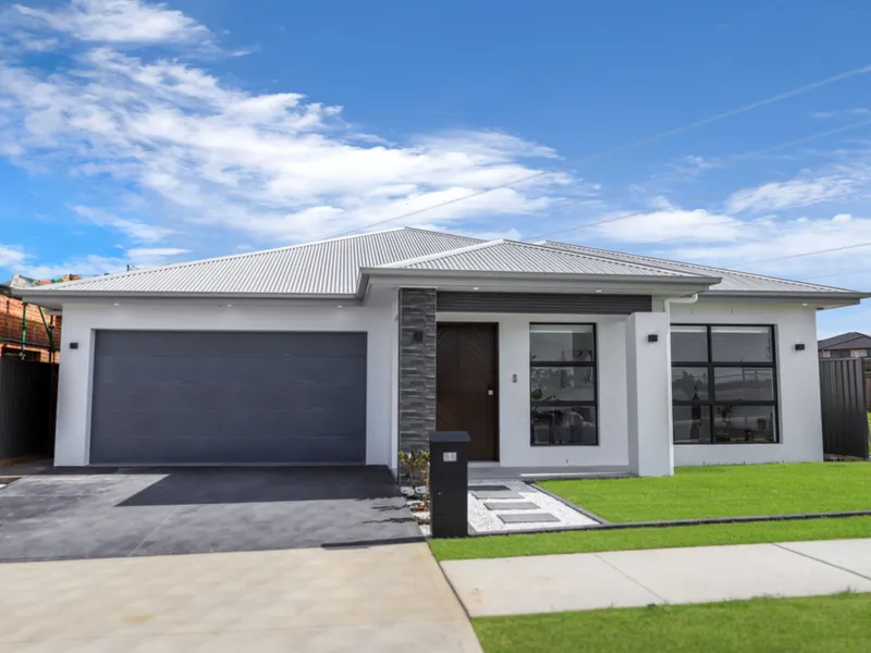 Modern Luxury Unveiled: Single-Storey Gem with Granny Flat!