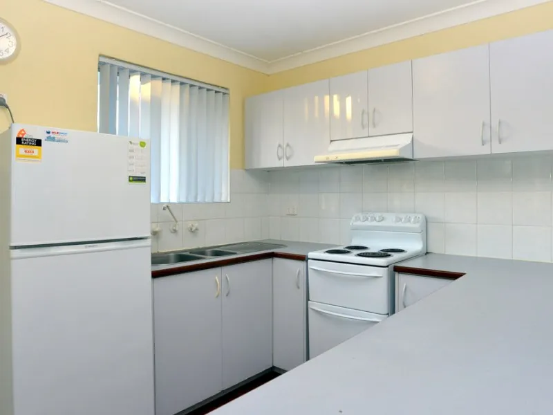 Seriously good deal! - Stunning 2 Bedroom A/C apartment