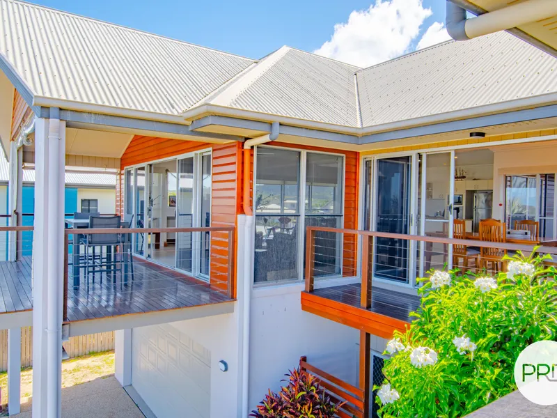 Coastal Lifestyle Choice, in beach front Estate. 