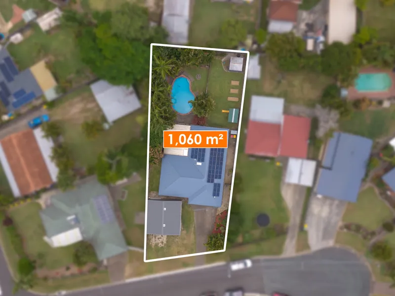 Much more than your average home - 1060M2 block + 8Mx8M shed