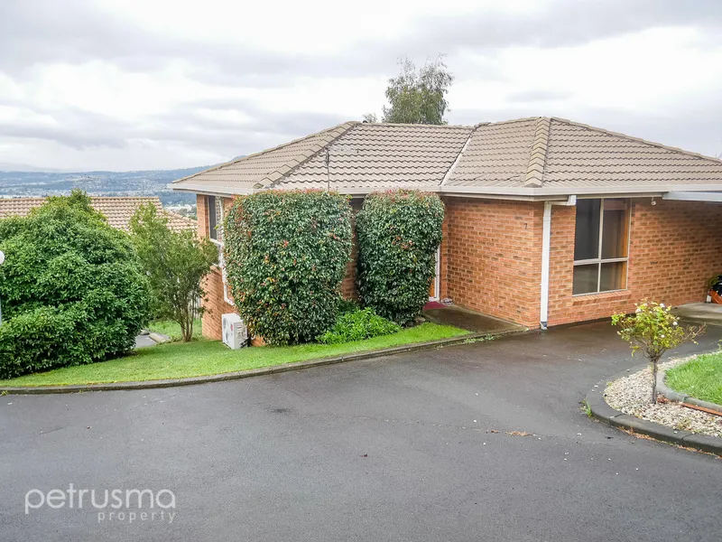 Sunny & Private Villa Unit