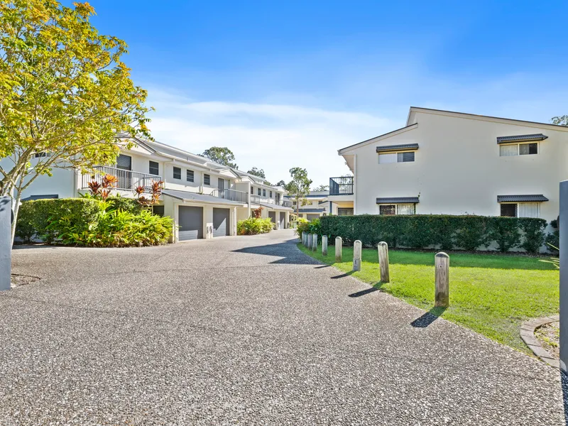 Quiet Complex Living: Spacious 3-Bedroom Townhouse in Prime Eagleby Location!