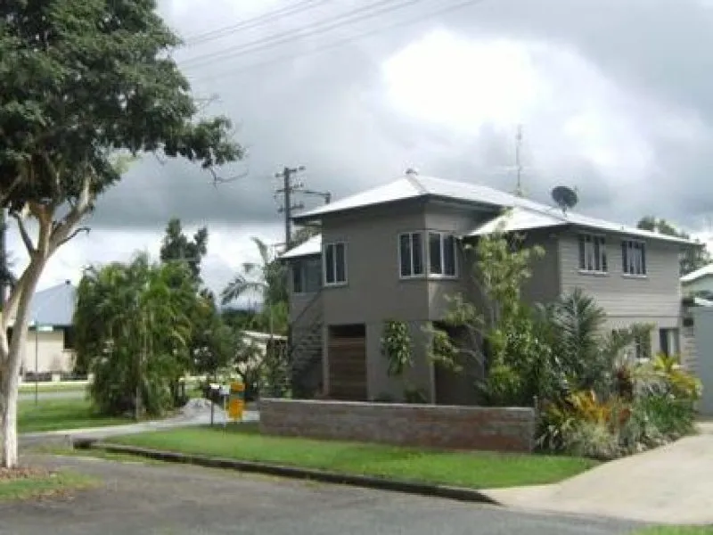 RENOVATED DUPLEX ON FLOOD FREE CORNER BLOCK