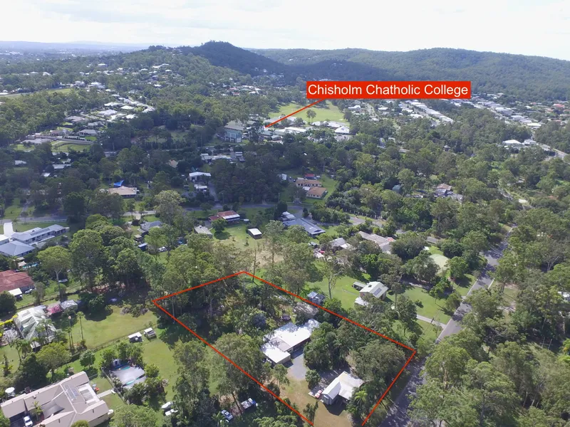 Massive 5,310m2 property, perfectly flat, high on street, not flooded!