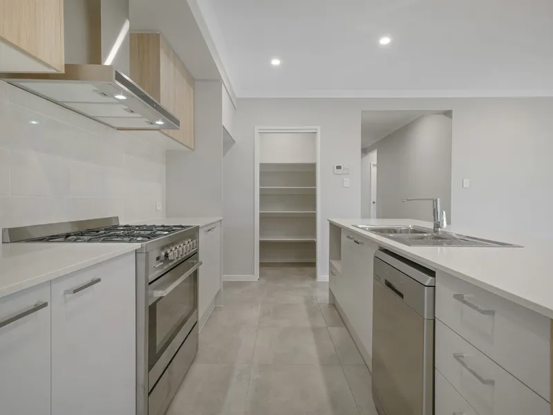 THIS ONE HAS IT ALL!!