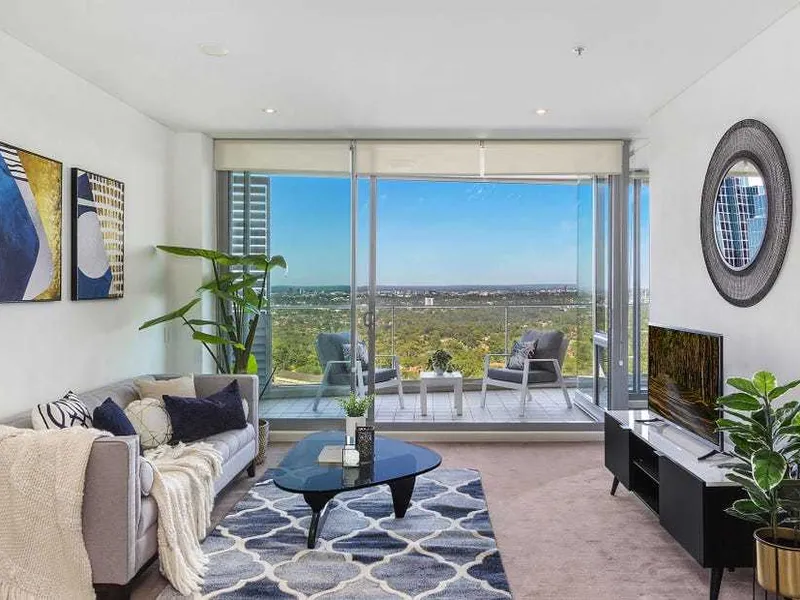 Prestigious Mirvac apartment in prime location with breathtaking views
